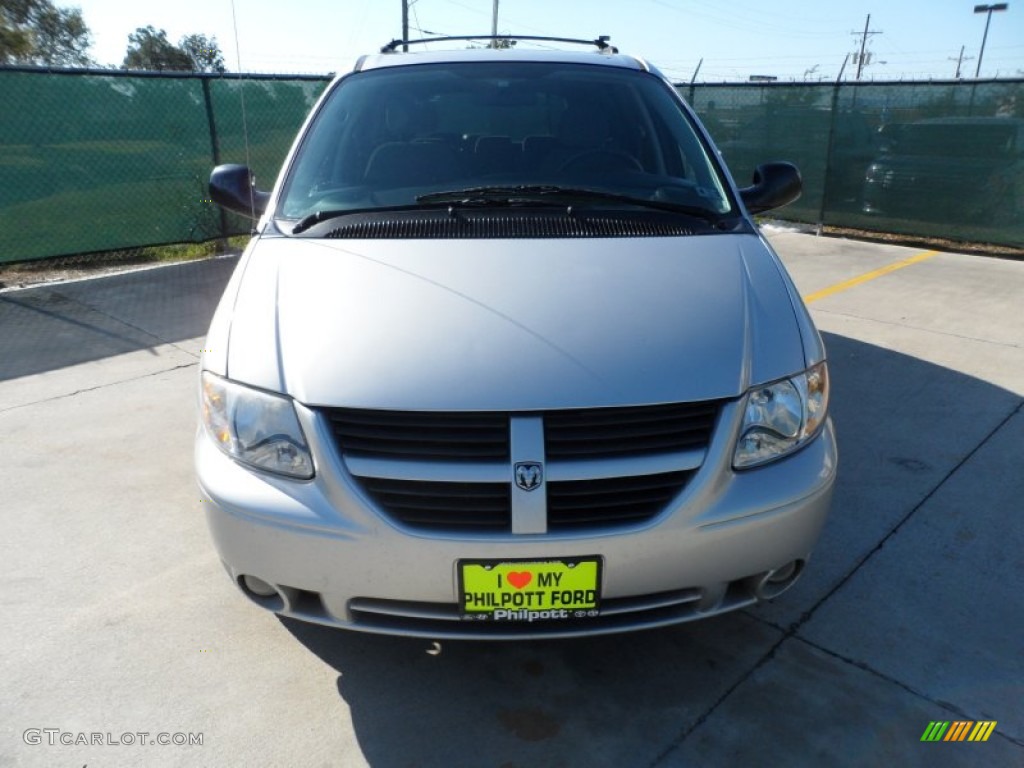 2005 Grand Caravan SXT - Bright Silver Metallic / Medium Slate Gray photo #8