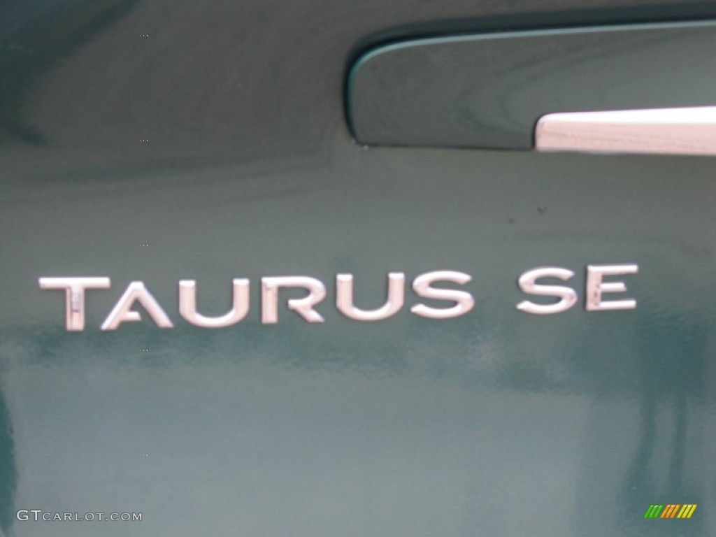 2000 Taurus SE - Tropic Green Metallic / Medium Graphite photo #15