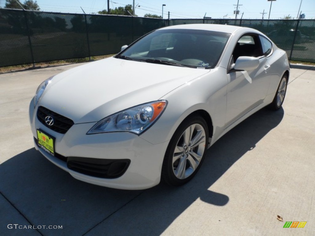 Karussell White 2012 Hyundai Genesis Coupe 2.0T Exterior Photo #55573440