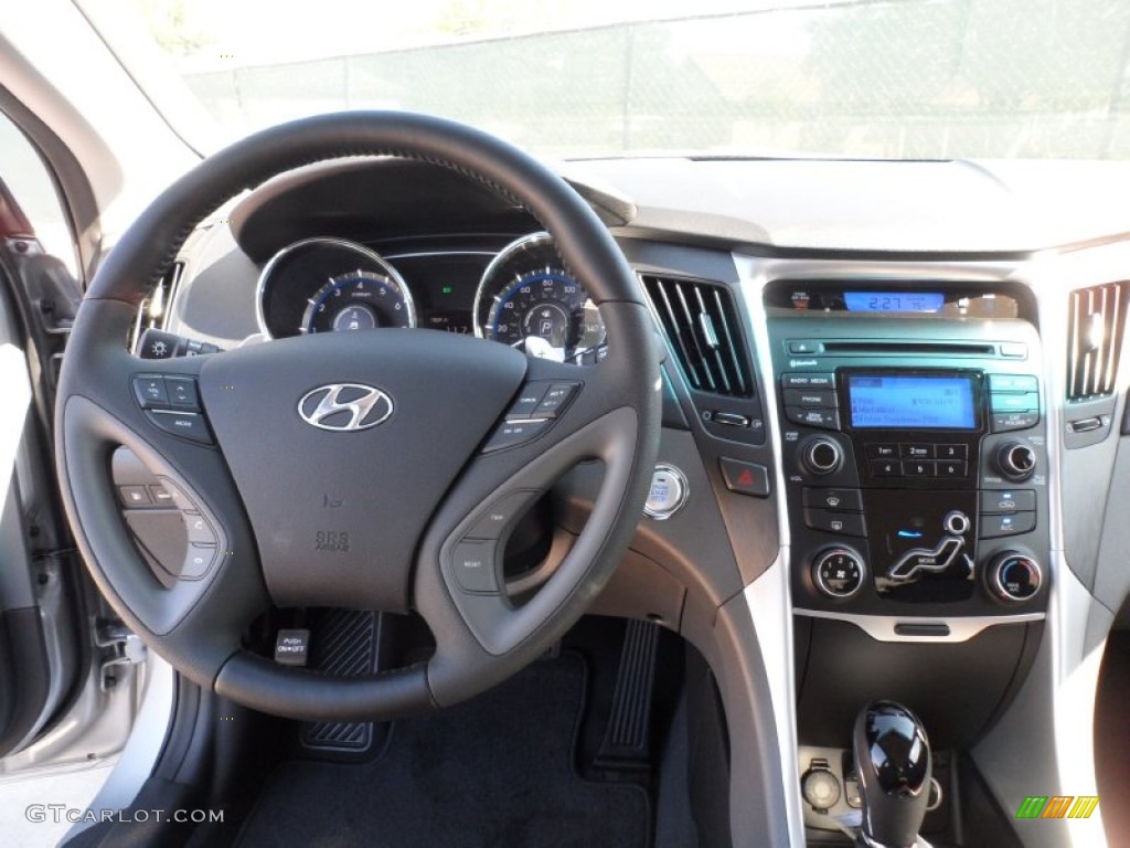 2012 Hyundai Sonata SE Gray Dashboard Photo #55574523