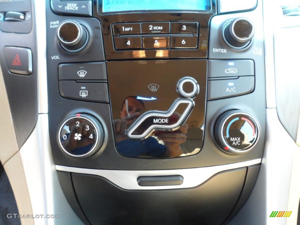 2012 Hyundai Sonata GLS Controls Photo #55575513