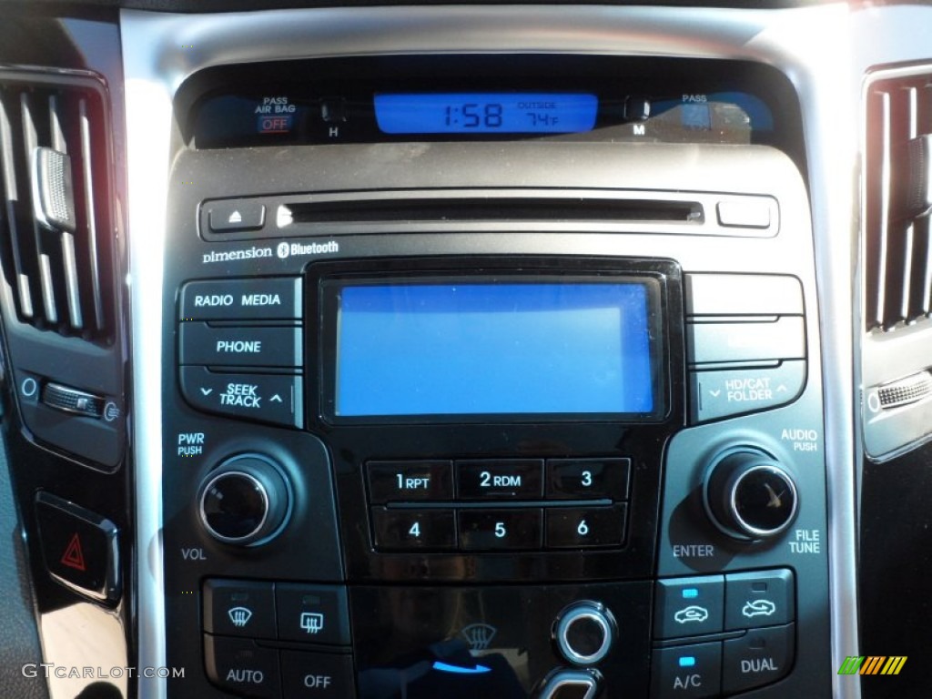 2012 Hyundai Sonata Limited 2.0T Controls Photo #55575861