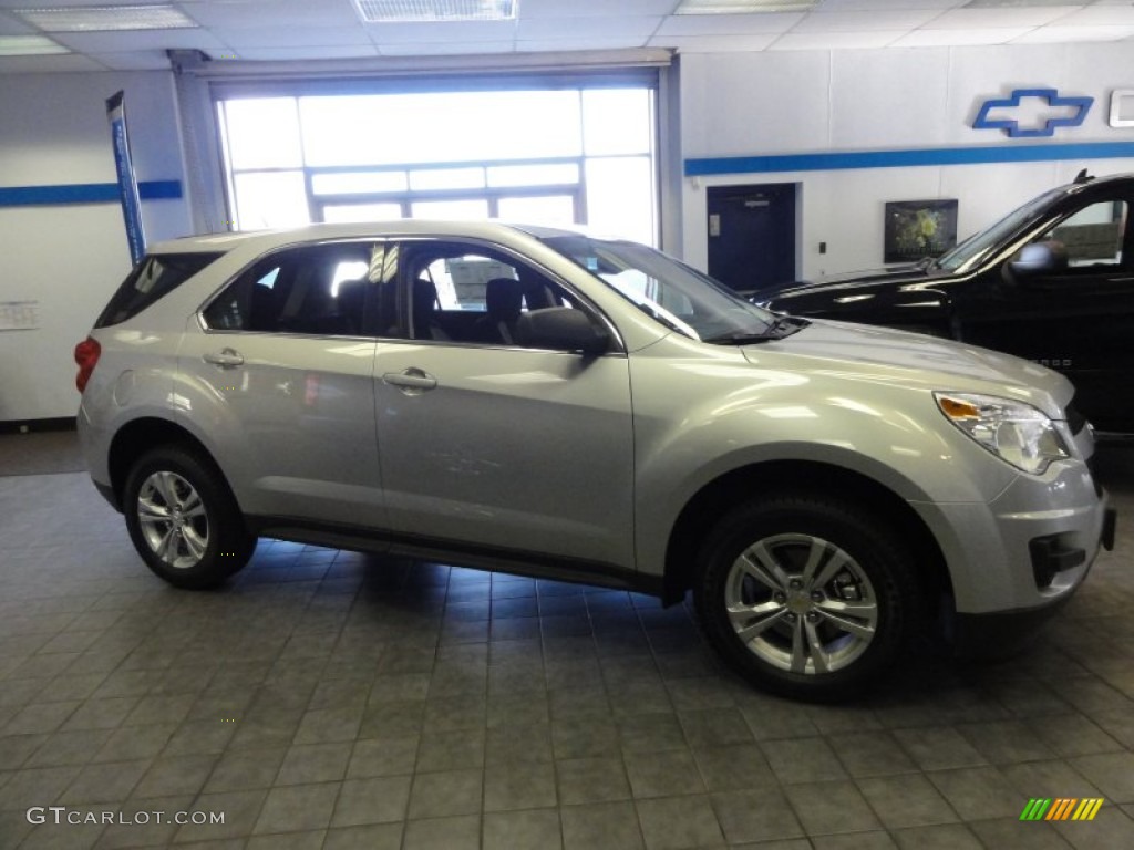 2012 Equinox LS - Silver Ice Metallic / Light Titanium/Jet Black photo #4