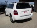 Super White - Highlander V6 4WD Photo No. 5