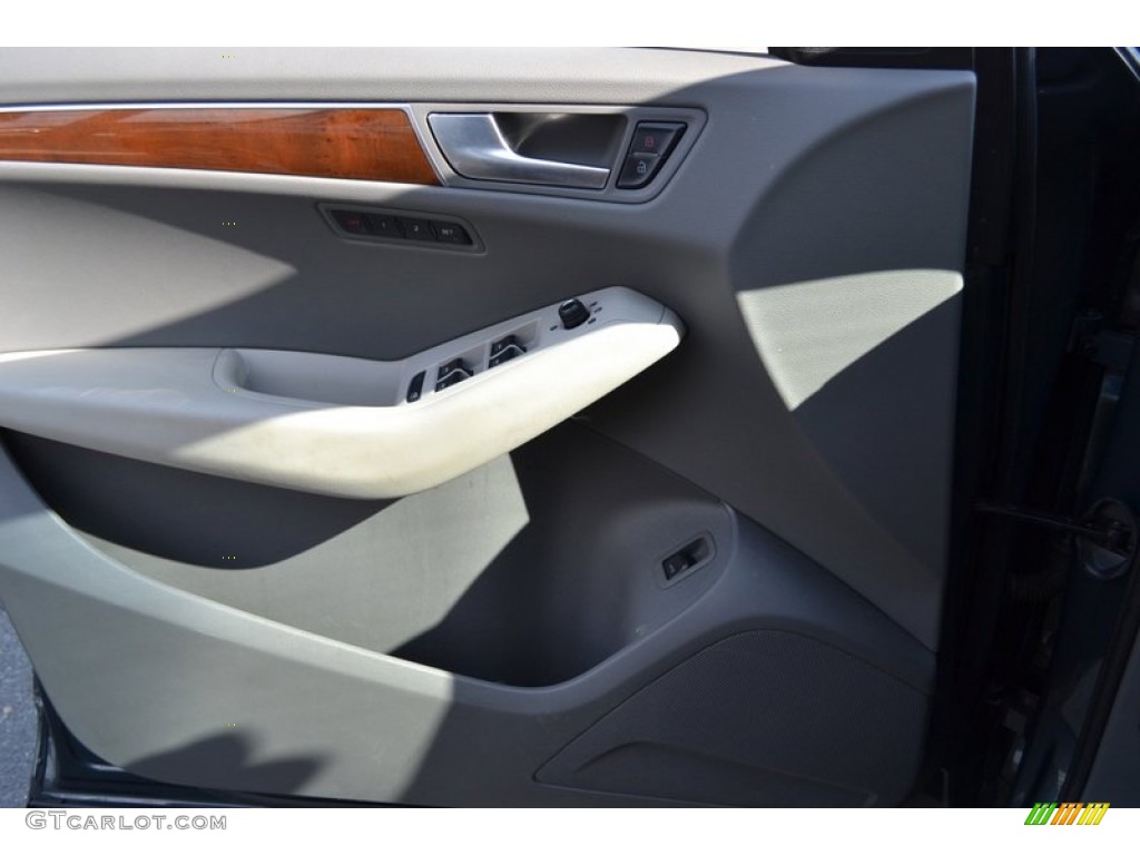 2009 Q5 3.2 Premium quattro - Meteor Gray Pearl Effect / Light Gray photo #8