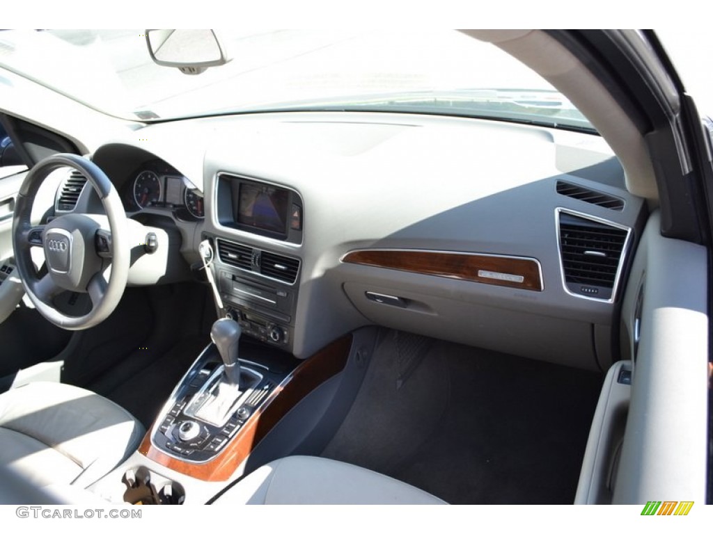 2009 Q5 3.2 Premium quattro - Meteor Gray Pearl Effect / Light Gray photo #12