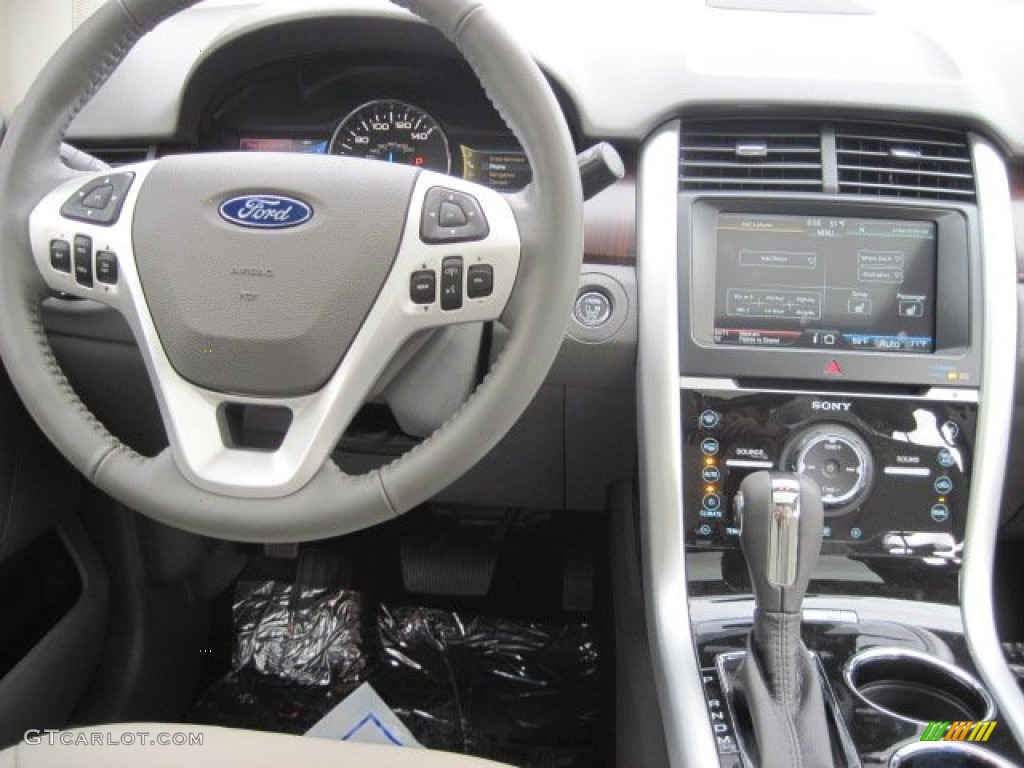 2012 Edge Limited AWD - White Platinum Metallic Tri-Coat / Medium Light Stone photo #6