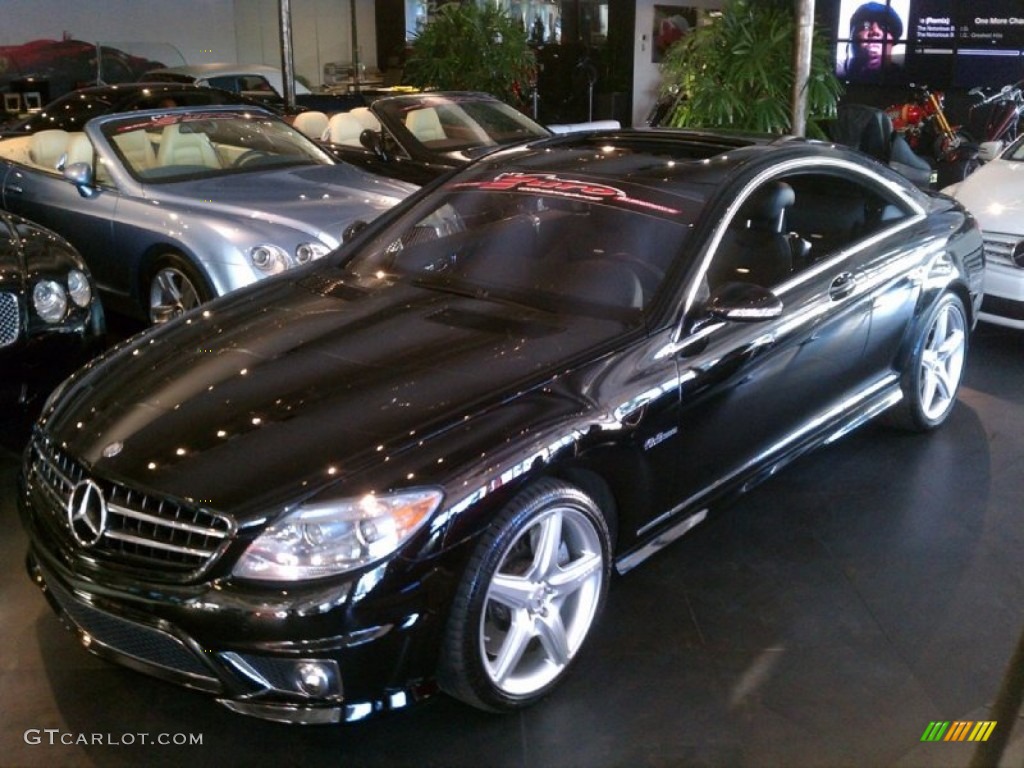 Black Mercedes-Benz CL