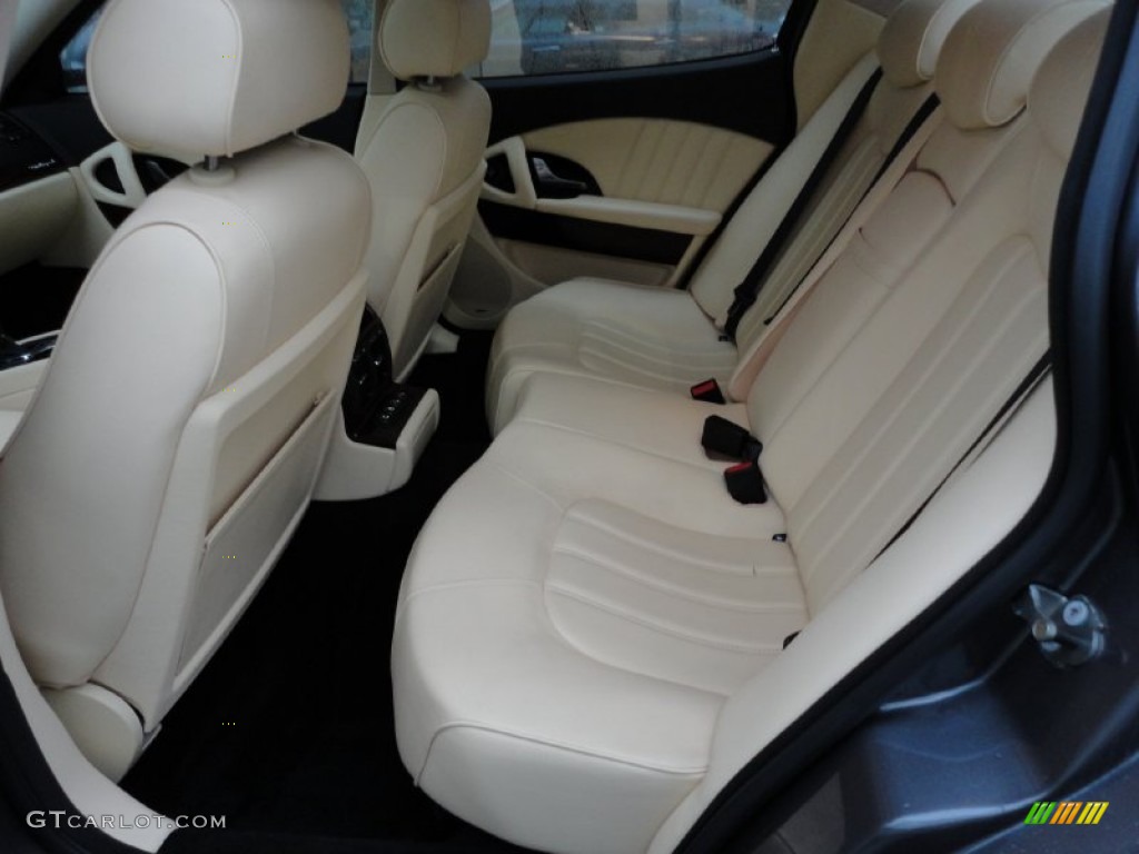 Avorio Interior 2010 Maserati Quattroporte Standard Quattroporte Model Photo #55584982