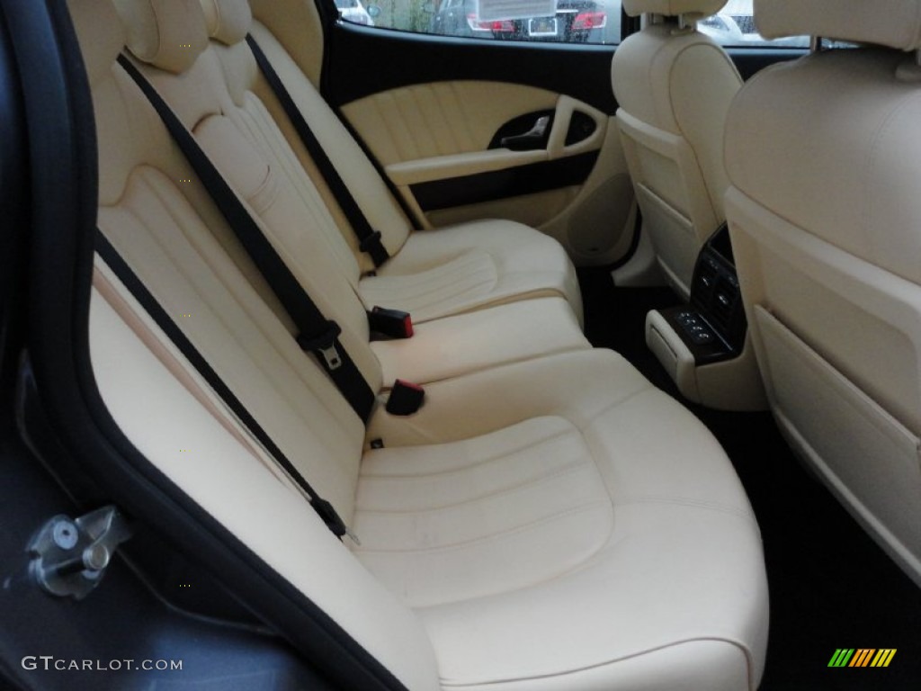 Avorio Interior 2010 Maserati Quattroporte Standard Quattroporte Model Photo #55584988