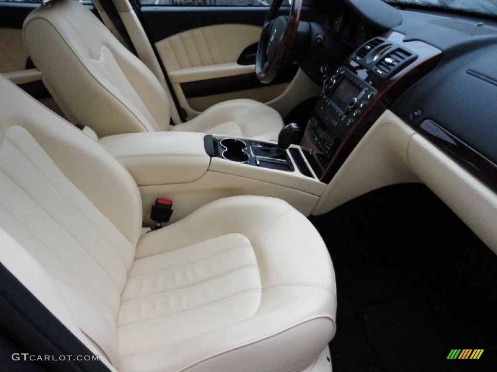 Avorio Interior 2010 Maserati Quattroporte Standard Quattroporte Model Photo #55585003