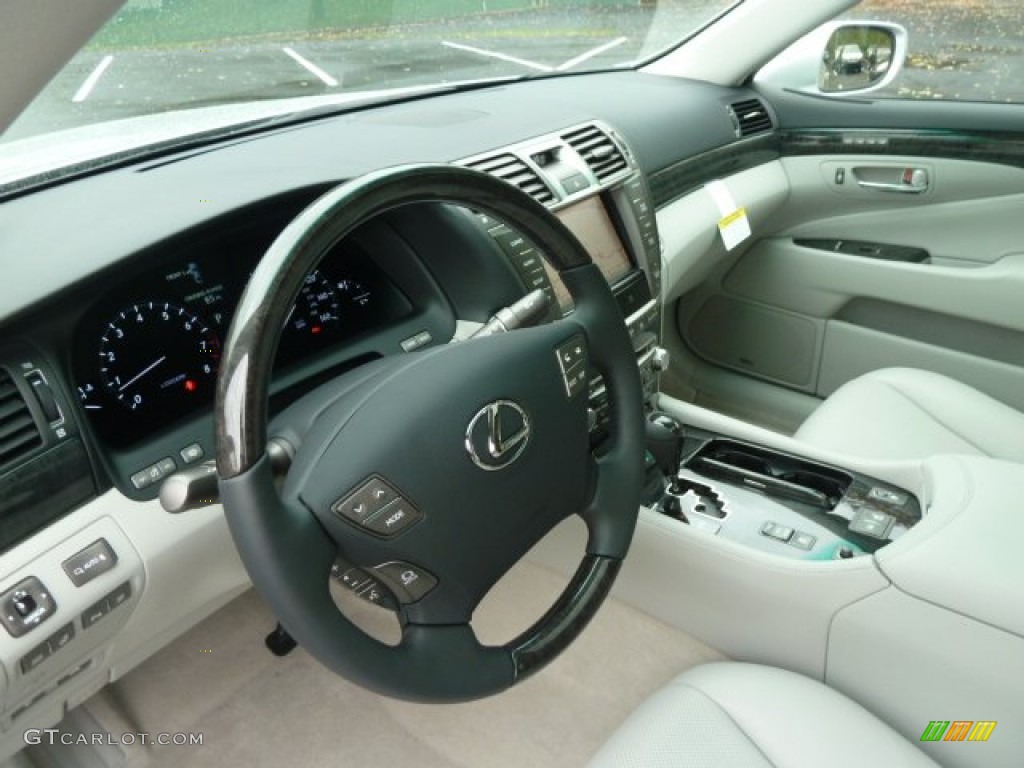 Light Gray/Dark Gray Birds-Eye Maple Interior 2012 Lexus LS 460 AWD Photo #55585336