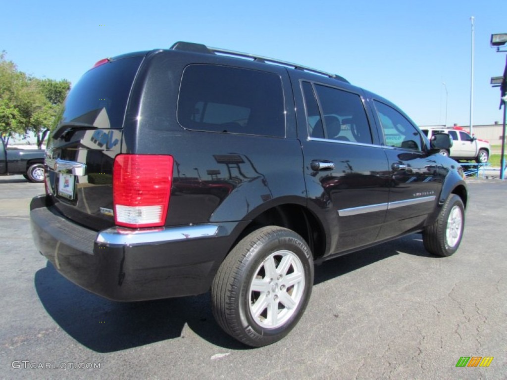 Brilliant Black Crystal Pearl 2008 Chrysler Aspen Limited Exterior Photo #55586581