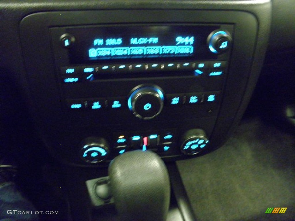 2007 Monte Carlo SS - Black / Ebony Black photo #25