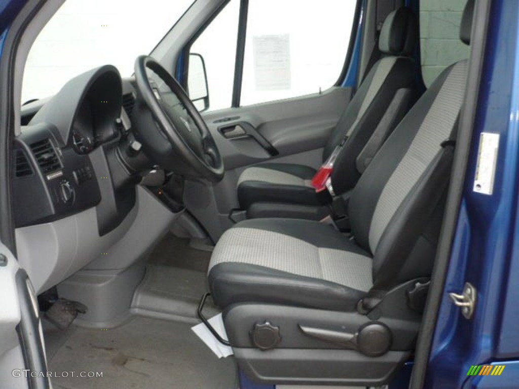 Gray Interior 2007 Dodge Sprinter Van 2500 Passenger Photo #55588344