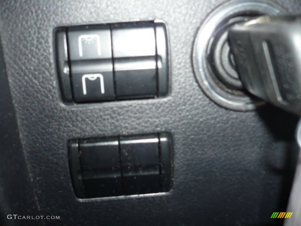 2007 Dodge Sprinter Van 2500 Passenger Controls Photo #55588384
