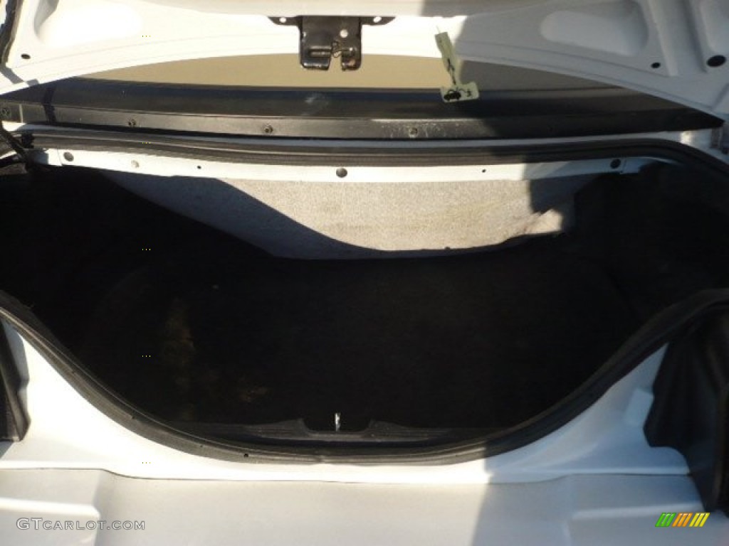 2001 Mustang GT Convertible - Oxford White / Medium Parchment photo #17