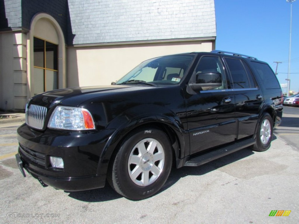 Black Clearcoat 2005 Lincoln Navigator Luxury Exterior Photo #55594490