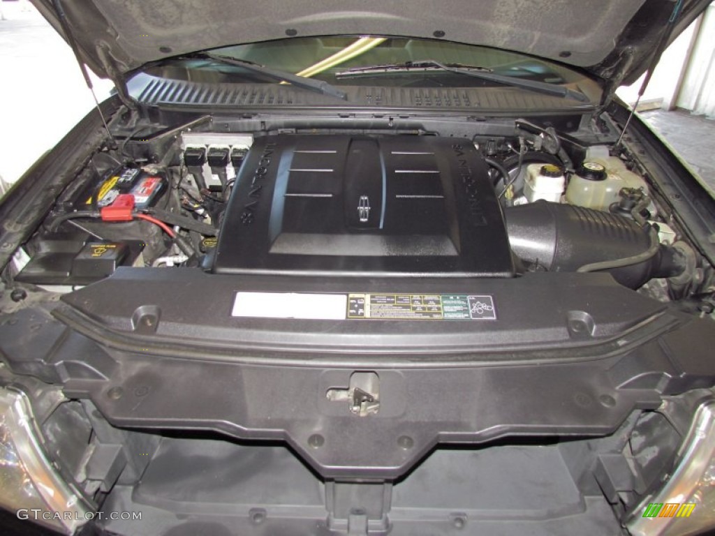 2005 Lincoln Navigator Luxury 5.4 Liter SOHC 24 Valve V8 Engine Photo #55594597