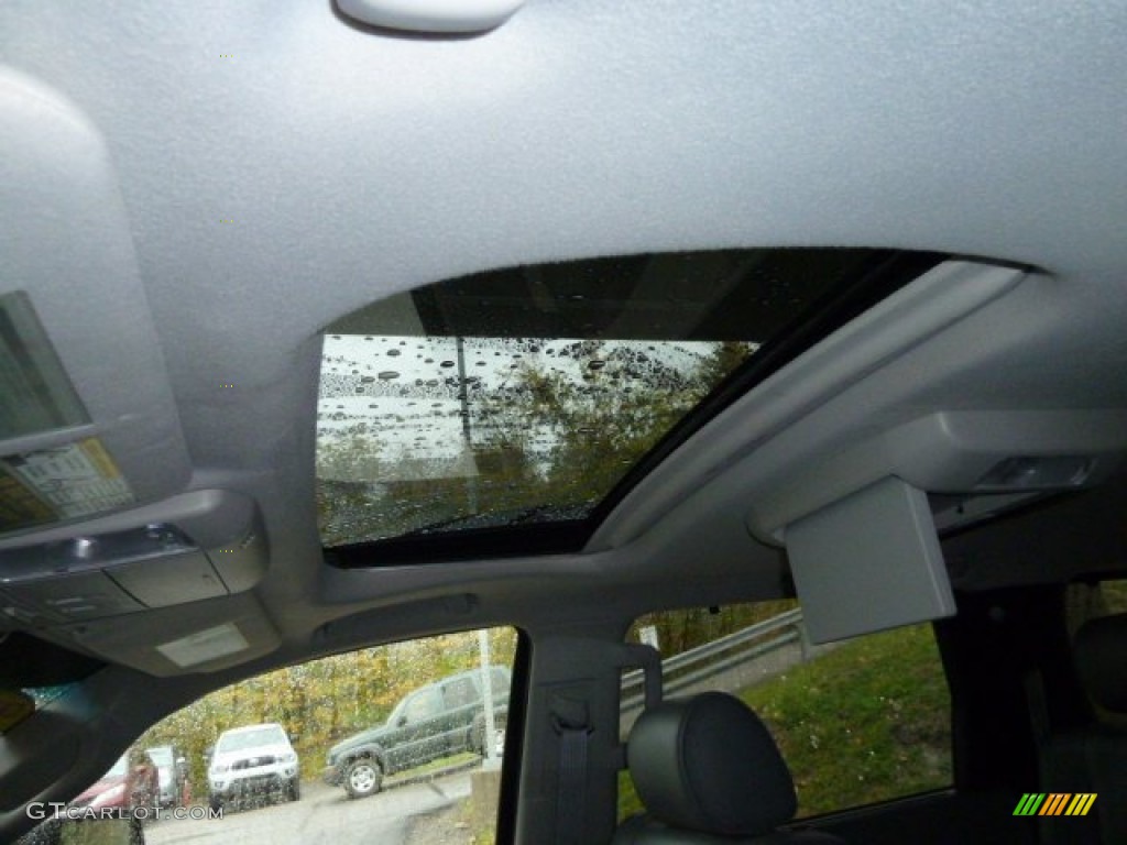 2010 Sequoia Limited 4WD - Slate Gray Metallic / Graphite photo #16