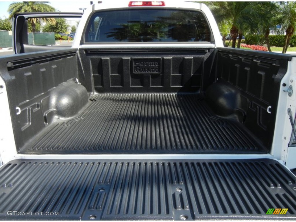 2010 Tundra TRD CrewMax 4x4 - Super White / Graphite Gray photo #35