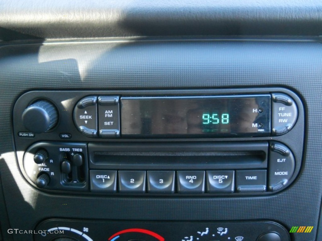 2004 Dodge Dakota Stampede Club Cab Audio System Photos