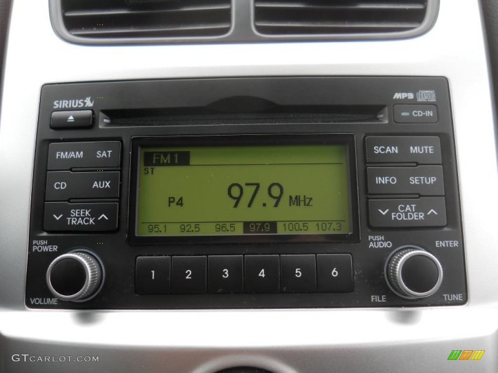 2009 Kia Sportage EX V6 Audio System Photo #55599928