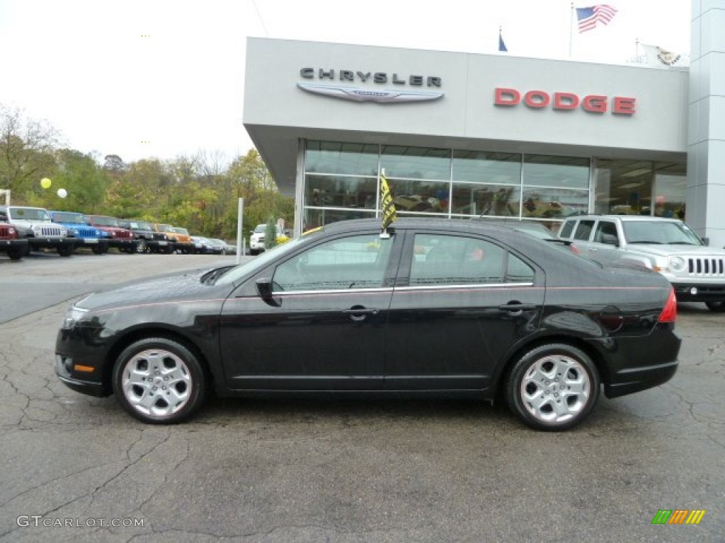 2011 Fusion SE V6 - Tuxedo Black Metallic / Charcoal Black photo #2