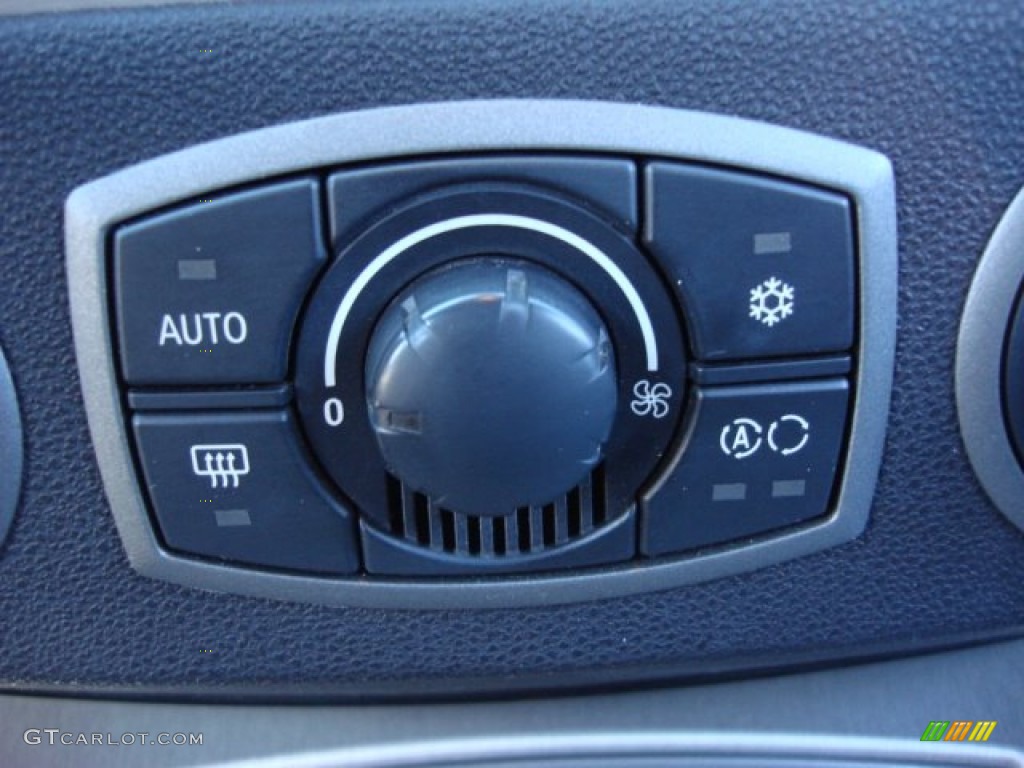 2003 BMW Z4 3.0i Roadster Controls Photo #55600216