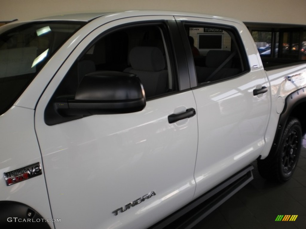 2012 Tundra T-Force 2.0 Limited Edition CrewMax 4x4 - Super White / Graphite photo #4