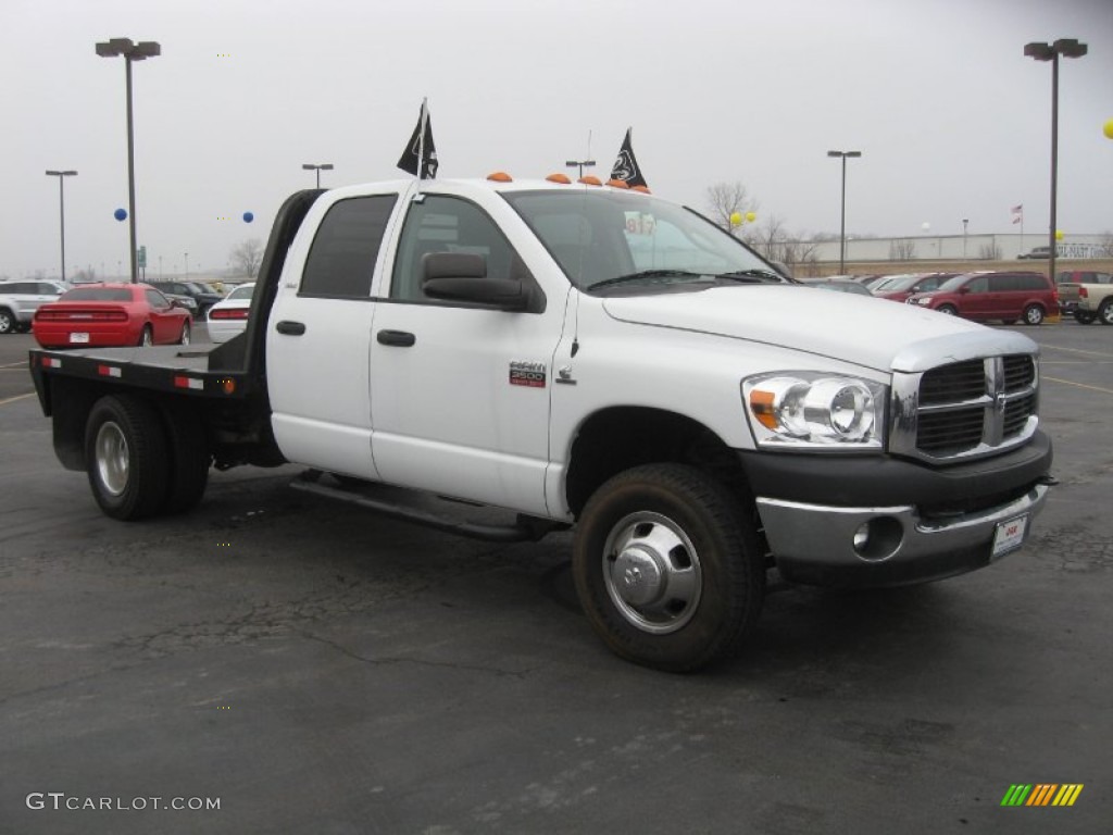 2008 Ram 3500 SLT Quad Cab 4x4 Chassis - Bright White / Khaki photo #3