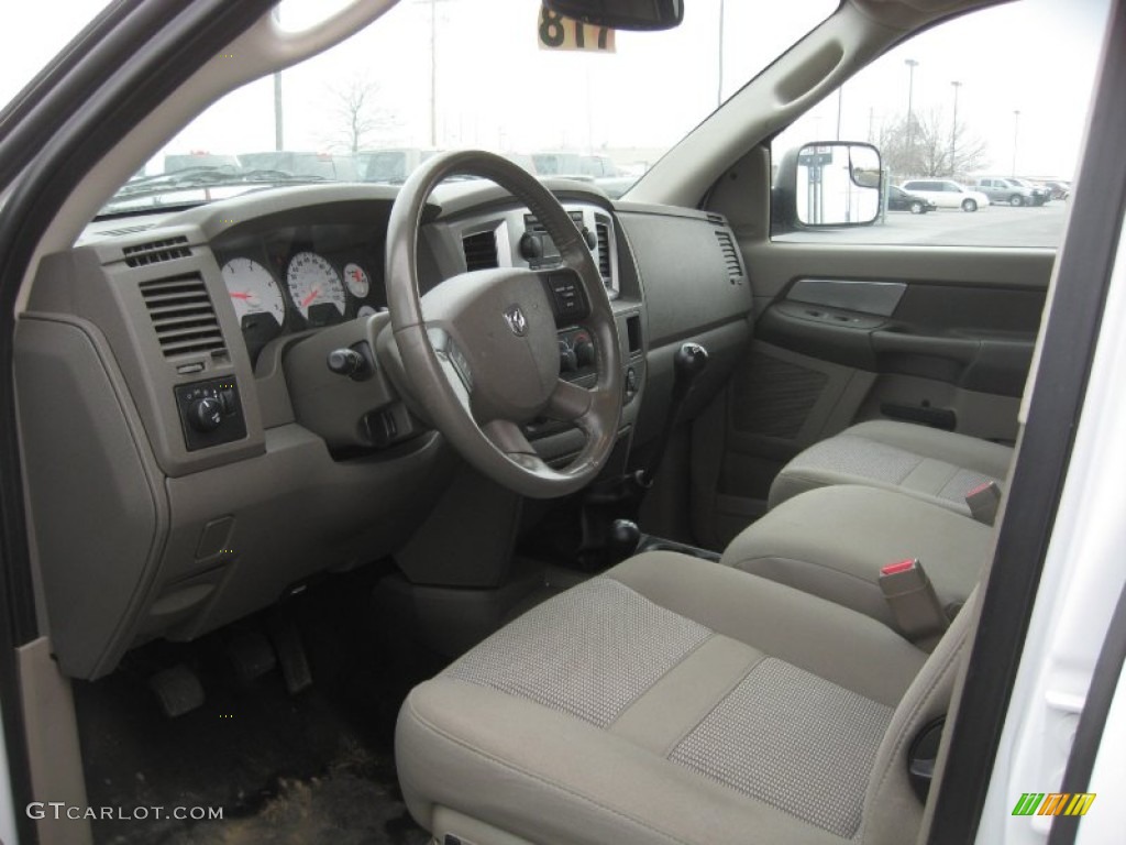 2008 Ram 3500 SLT Quad Cab 4x4 Chassis - Bright White / Khaki photo #7