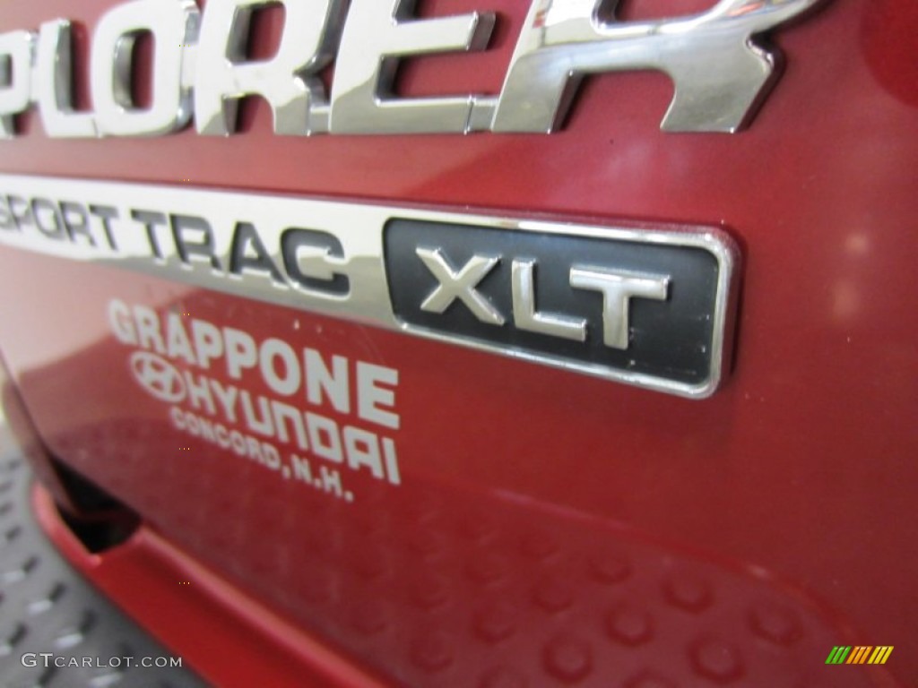 2004 Explorer Sport Trac XLT 4x4 - Red Fire Metallic / Medium Dark Flint/Dark Flint photo #16