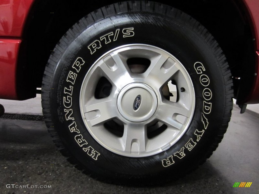 2004 Explorer Sport Trac XLT 4x4 - Red Fire Metallic / Medium Dark Flint/Dark Flint photo #18