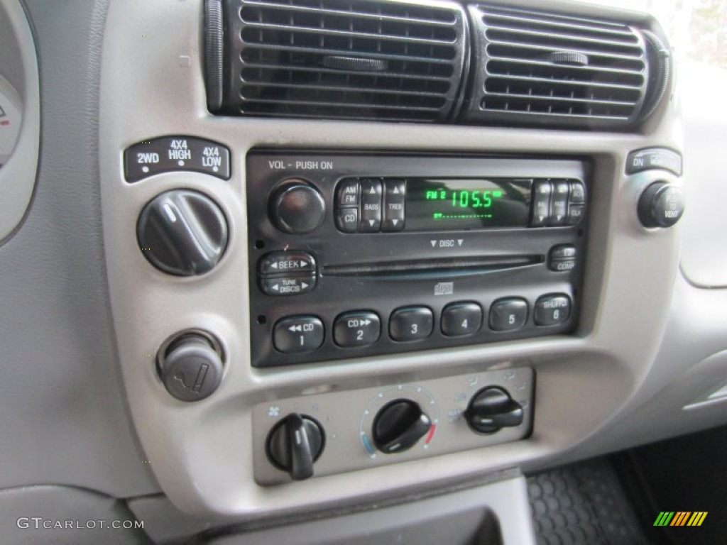2004 Explorer Sport Trac XLT 4x4 - Red Fire Metallic / Medium Dark Flint/Dark Flint photo #30