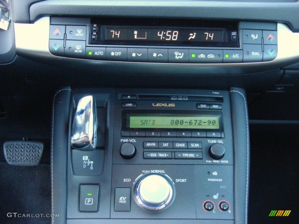 2011 Lexus CT 200h Hybrid Premium Controls Photo #55604486