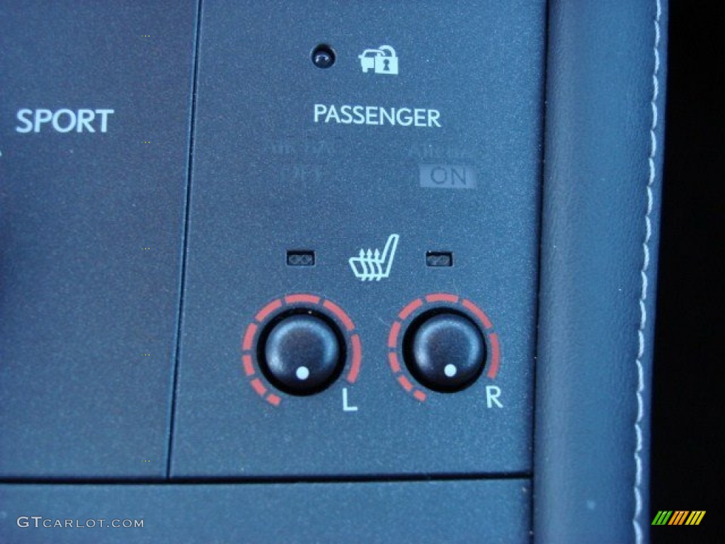2011 Lexus CT 200h Hybrid Premium Controls Photo #55604512