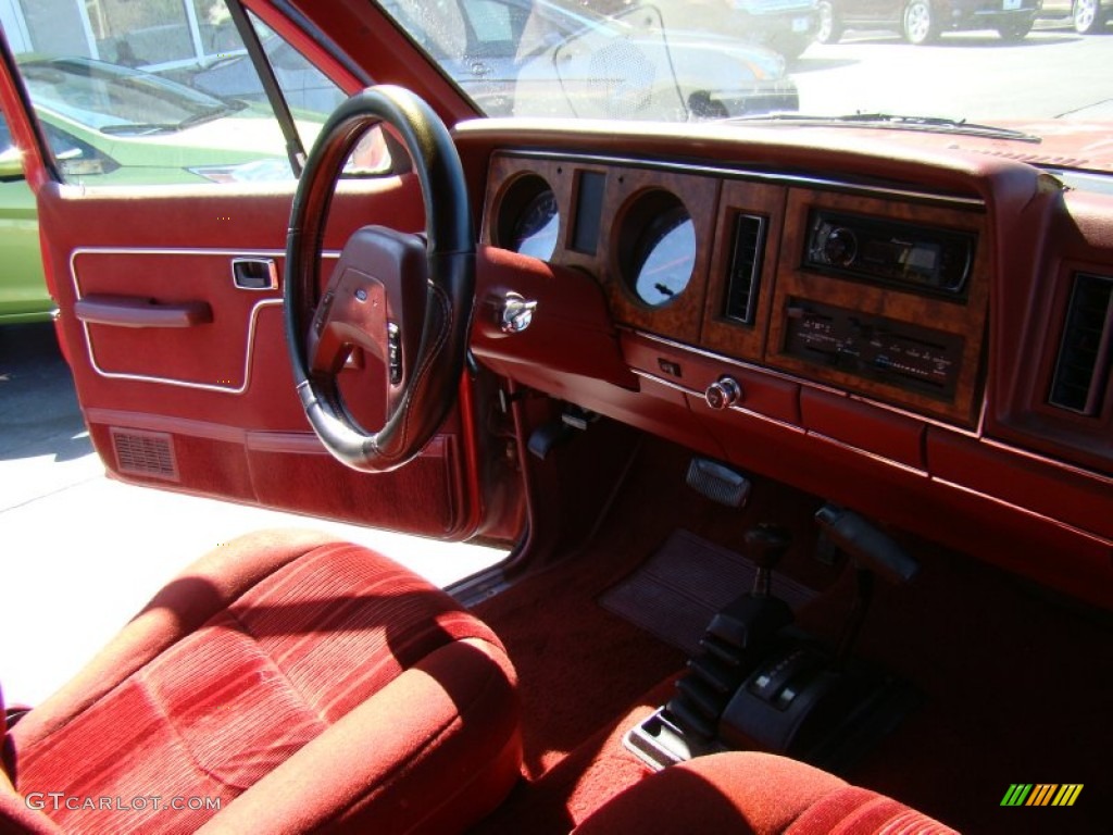 1986 Ford Bronco II XLT 4x4 Red Dashboard Photo #55605553