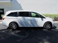 Taffeta White - Odyssey EX-L Photo No. 2