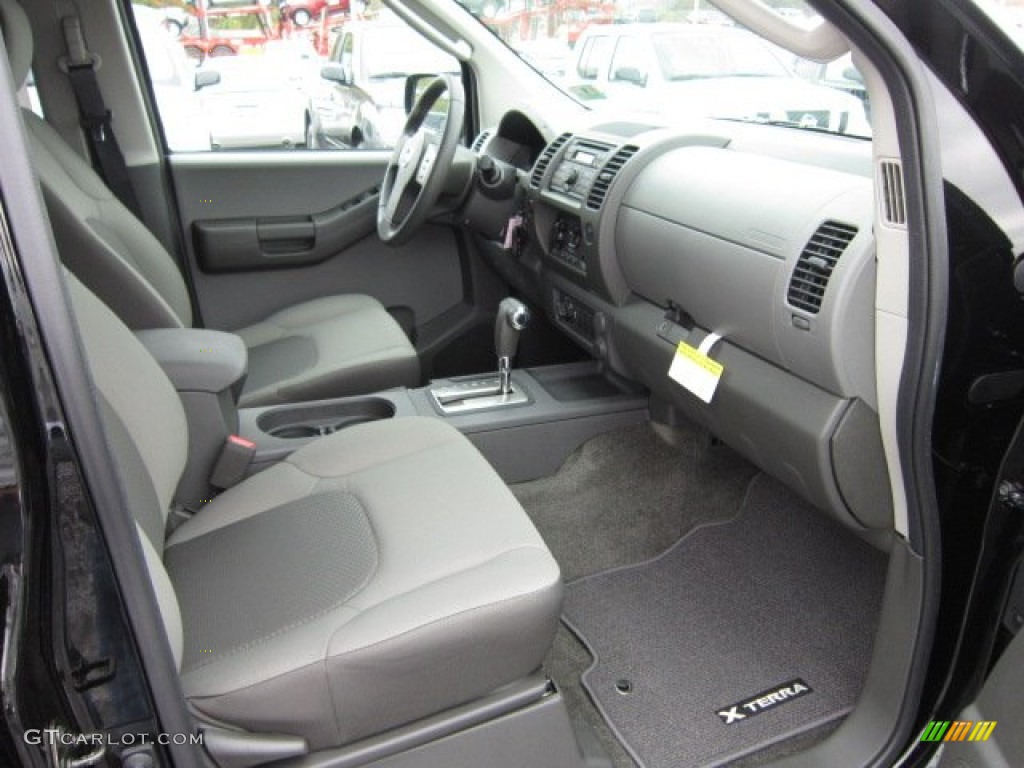 Gray Interior 2012 Nissan Xterra X 4x4 Photo #55607599