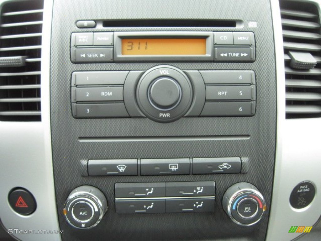 2012 Nissan Xterra S 4x4 Controls Photo #55607863