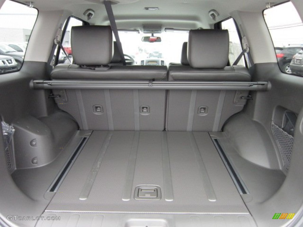 2012 Nissan Xterra Pro-4X 4x4 Trunk Photo #55607989