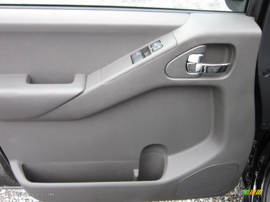 2012 Nissan Frontier SV Sport Appearance King Cab 4x4 Door Panel Photos