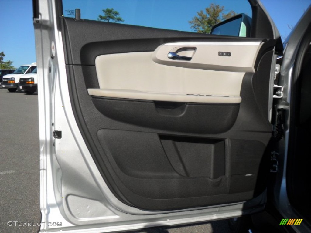 2012 Chevrolet Traverse LTZ Light Gray/Ebony Door Panel Photo #55610818