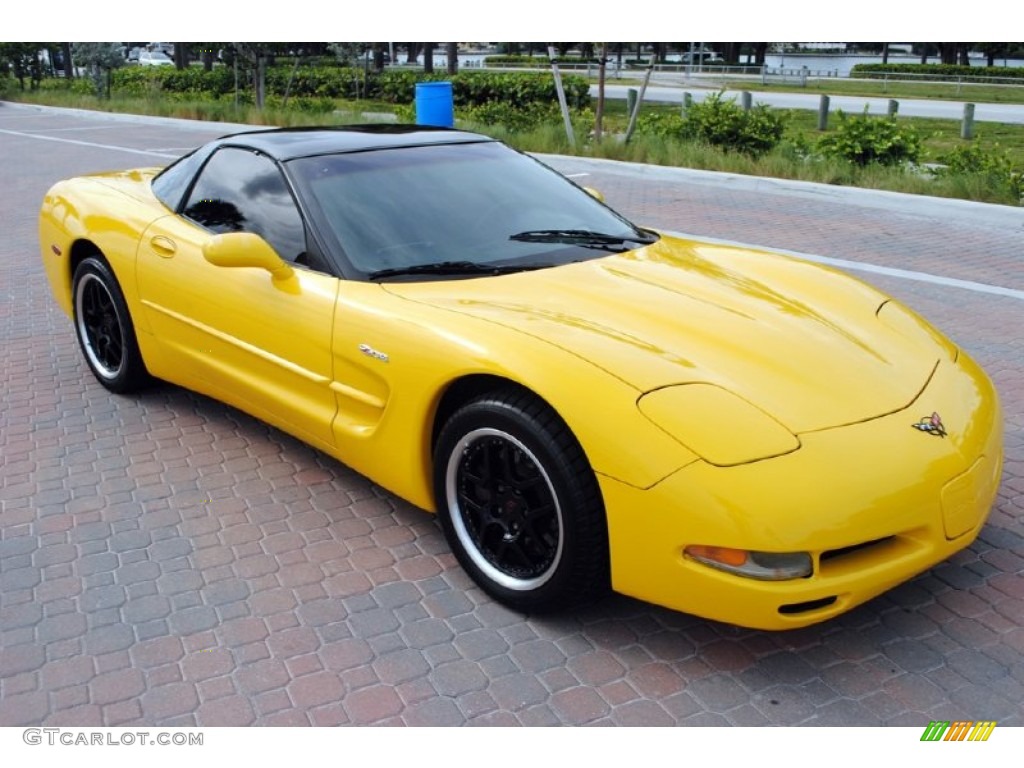 Millenium Yellow 2002 Chevrolet Corvette Coupe Exterior Photo #55611607