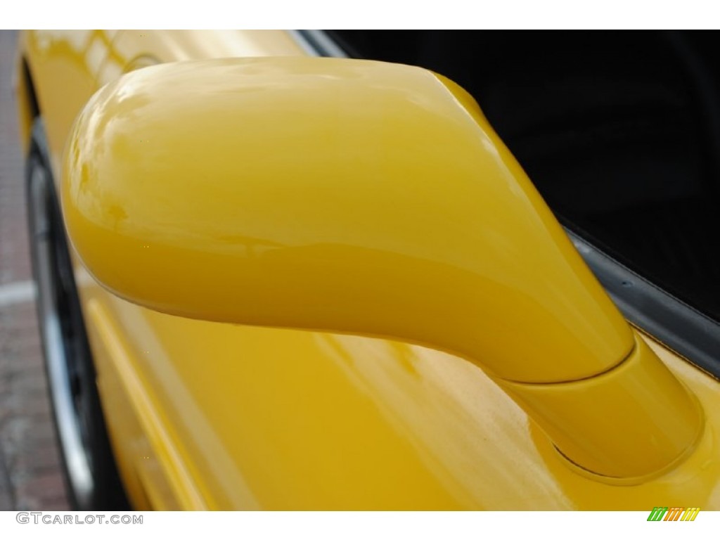 2002 Corvette Coupe - Millenium Yellow / Black photo #21