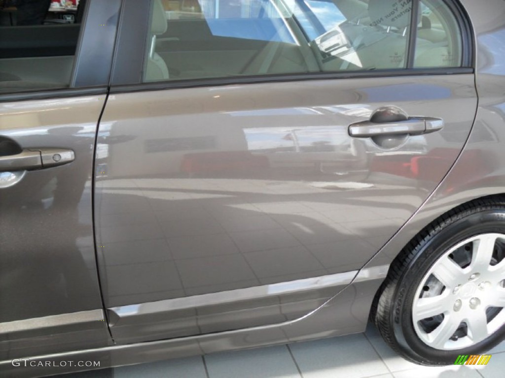 2010 Civic LX Sedan - Urban Titanium Metallic / Beige photo #4