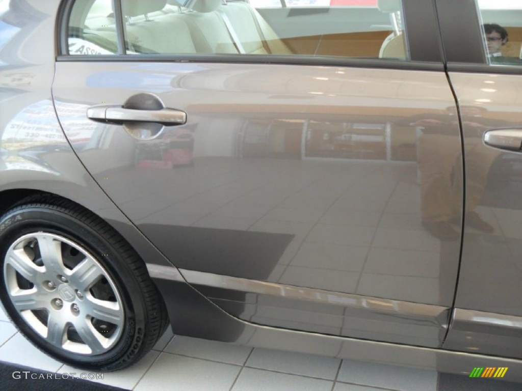2010 Civic LX Sedan - Urban Titanium Metallic / Beige photo #8