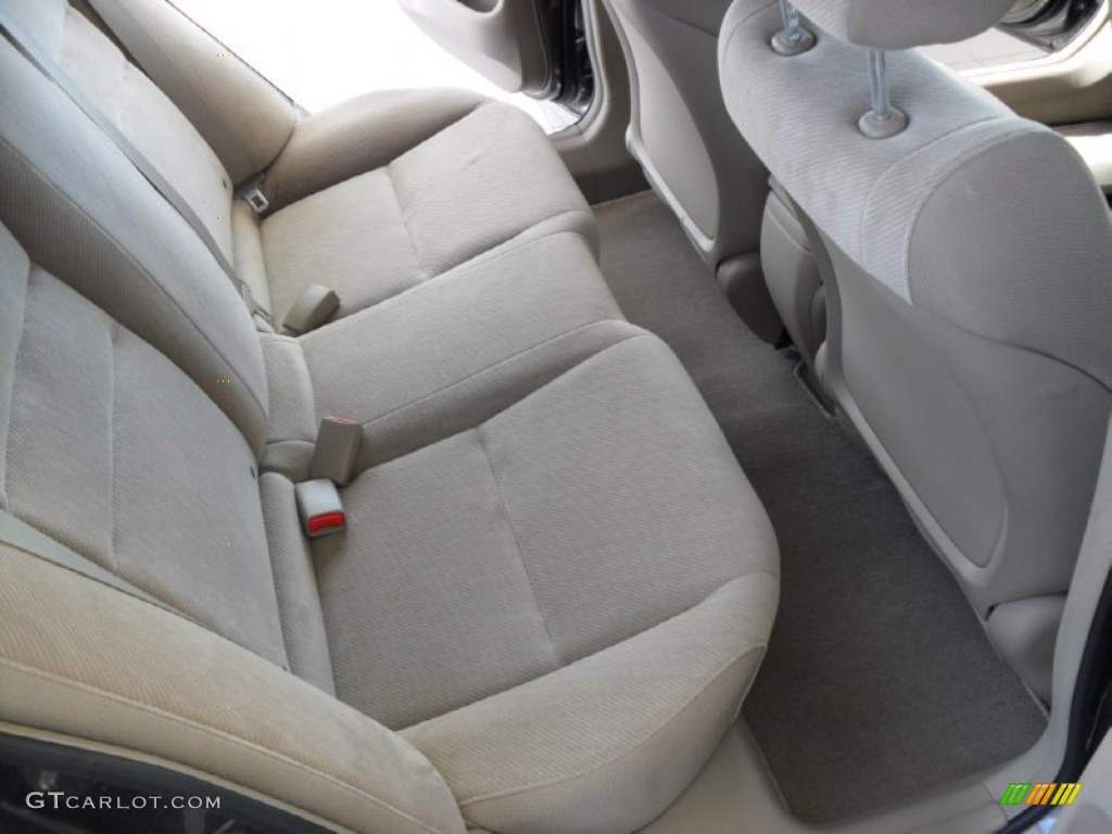 2010 Civic LX Sedan - Urban Titanium Metallic / Beige photo #18