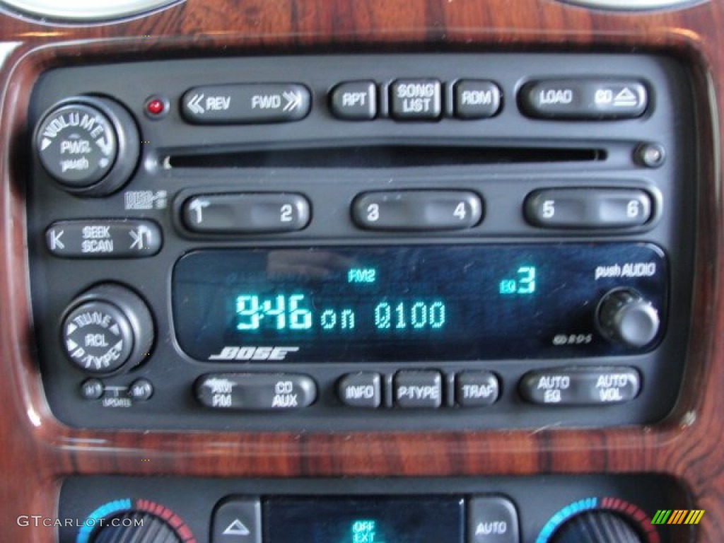 2003 GMC Envoy XL SLT Audio System Photos